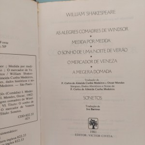 Comédias e Sonetos de William Shakespeare, Volume 2, Capa de Dura de Luxo com Letras Douradas