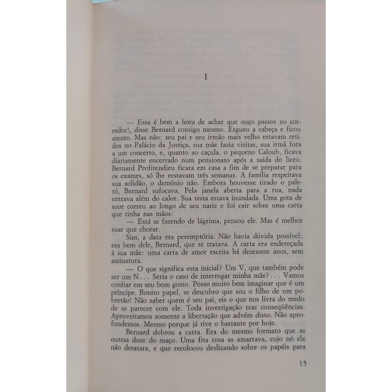 Os Moedeiros Falsos, André Gide, Capa Dura de Luxo em Vermelho, com Letras Douradas, Editora Abril Os Moedeiros Falsos, André Gide, Capa Dura de Luxo em Vermelho, com Letras Douradas, Editora Abril
