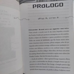 Tropa Nerds, Nucleo de Espionagem, Resgate e Defesa Secreto, Michael Buckley